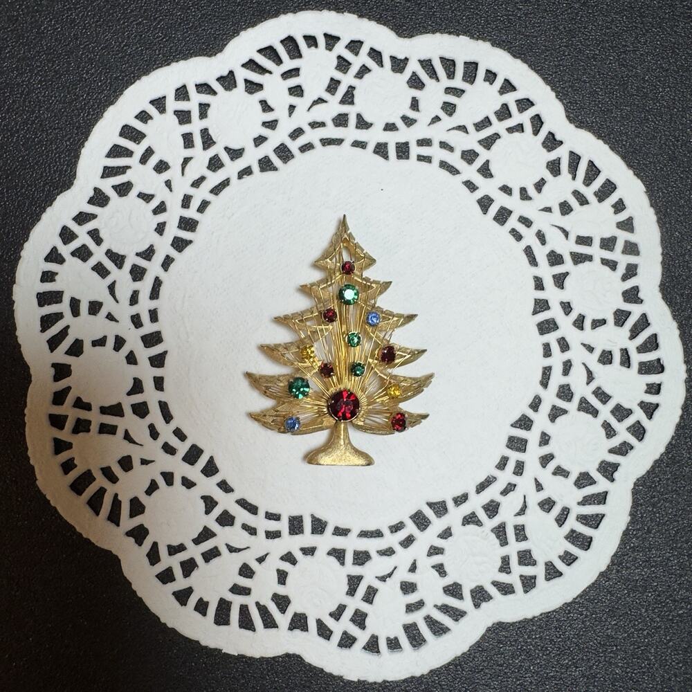 Vintage Brooks Gold Wire Christmas Tree Multi-Color Rhinestone Brooch Pin MCM